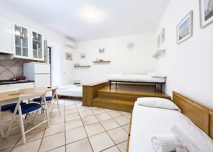 Studio, Metro+train To Fco Apartment *