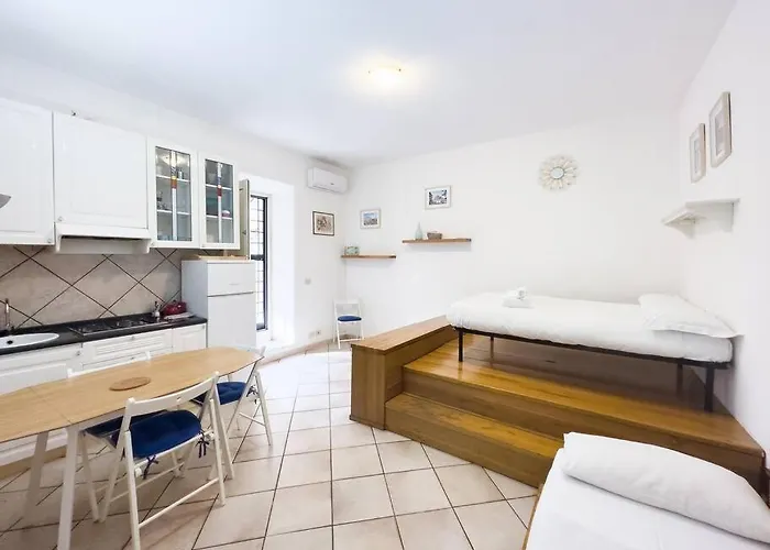 Apartment Studio, Metro+train To Fco *